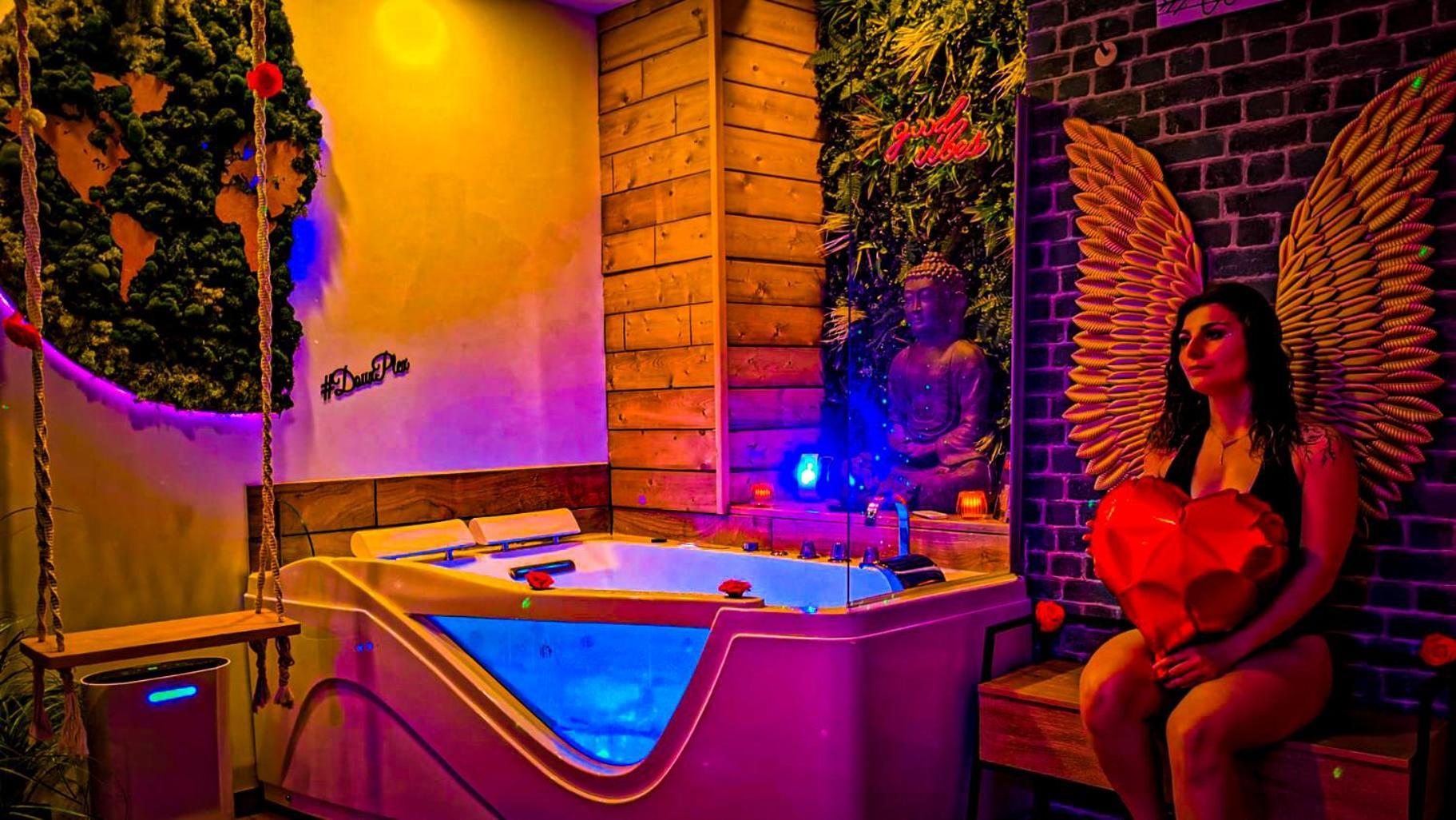 Eden Spa Et Cinema Brie-Comte-Robert Exterior foto